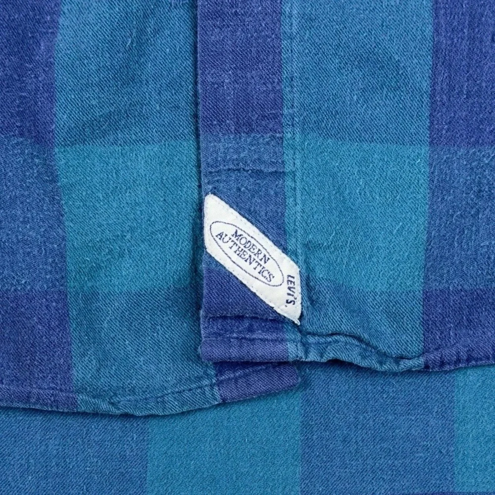 Vtg 90s Levi's Modern Authentics Flannel Shirt Men's L Blue Green Plaid